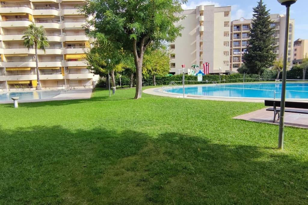 Apartamento En Salou Con 3 Piscinas Junto A Port Aventura Exterior foto