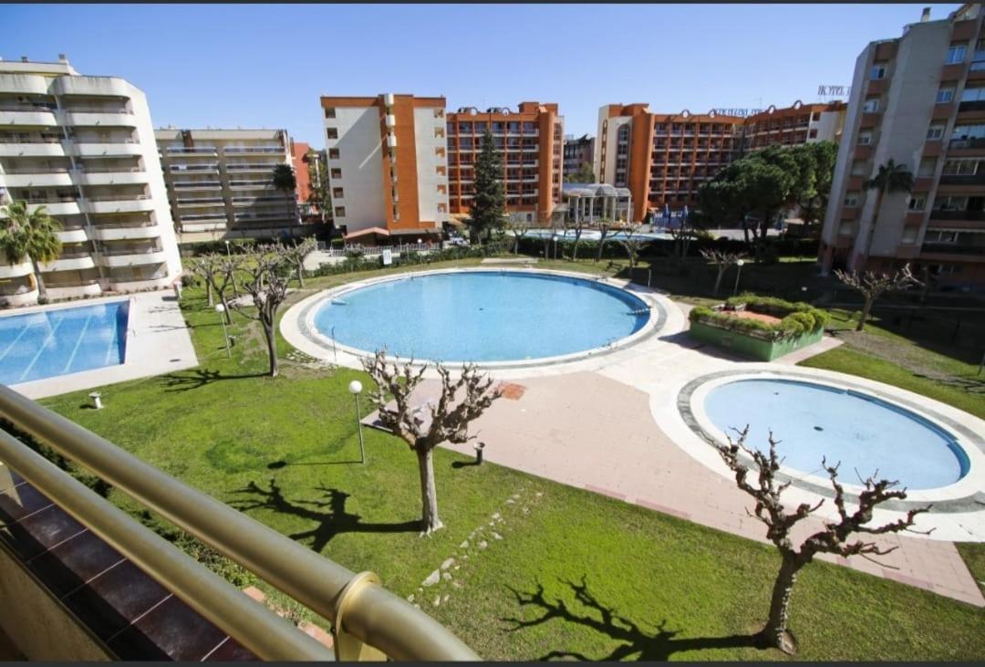 Apartamento En Salou Con 3 Piscinas Junto A Port Aventura Exterior foto